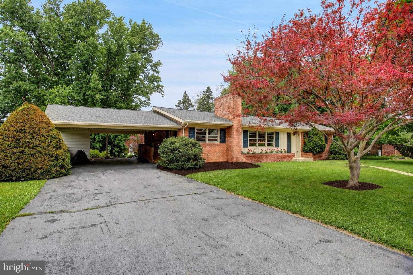 621 Charles Street photo 2