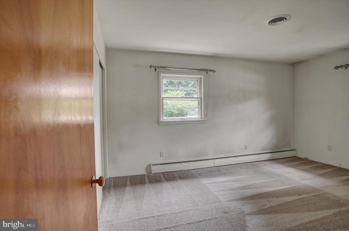 621 Charles Street photo 27