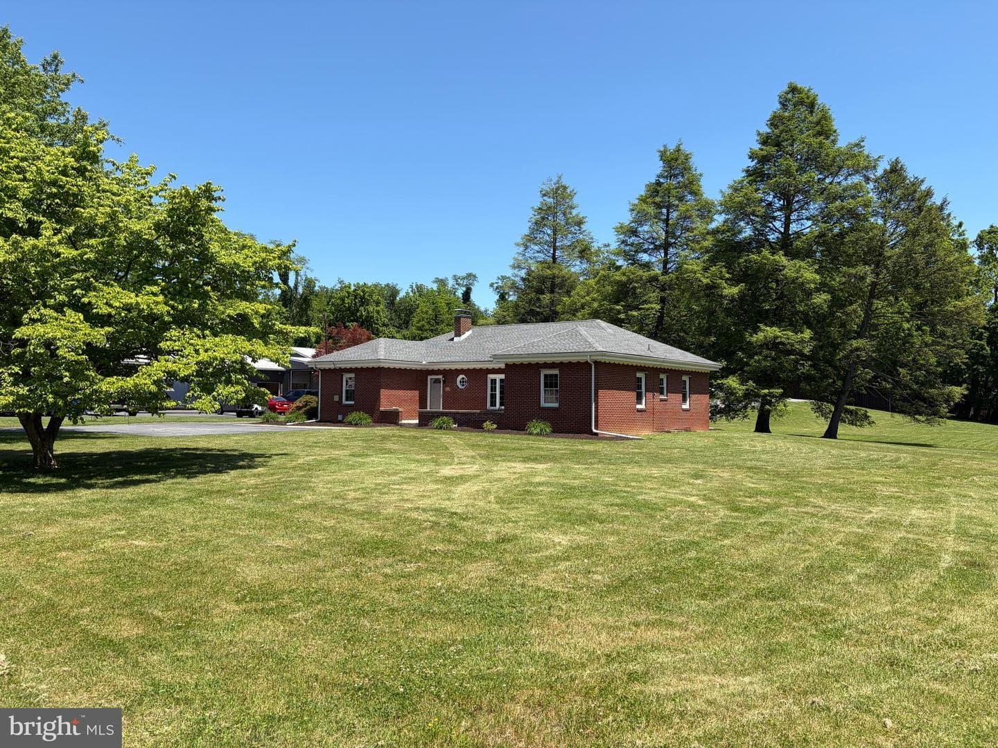 1001 S York Street, Mechanicsburg