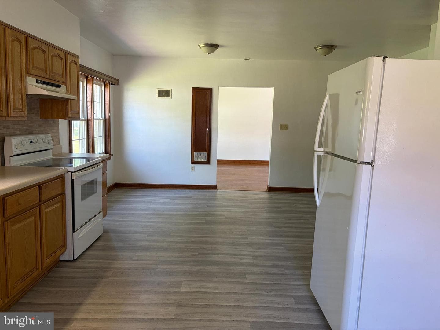 1001 S York Street photo 24