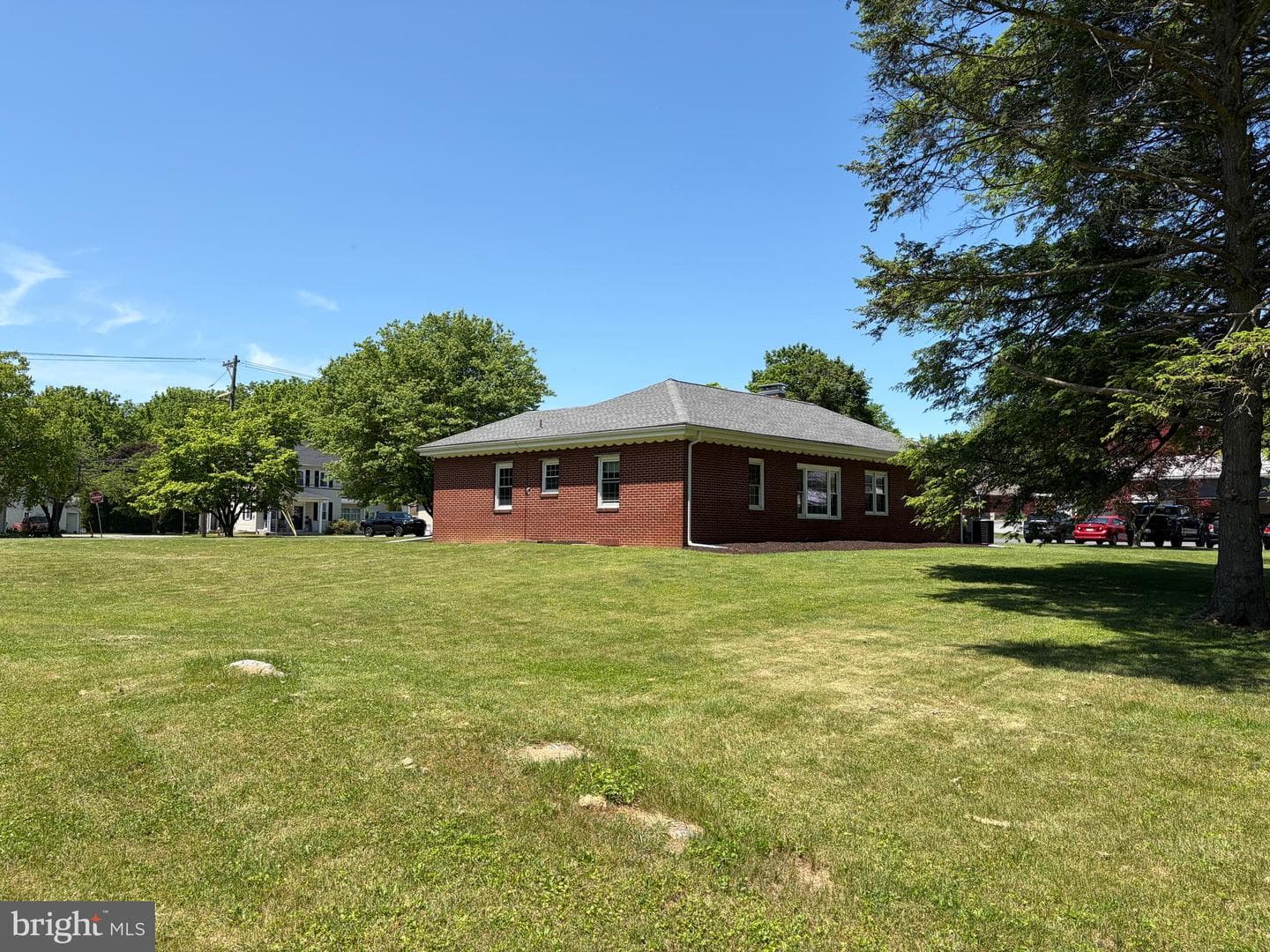 1001 S York Street photo 36