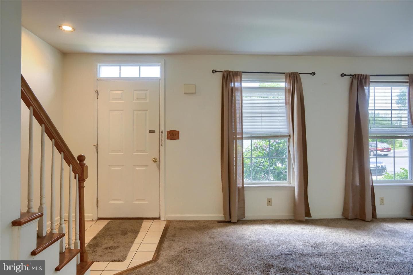 4179 Kittatinny Dr photo 5