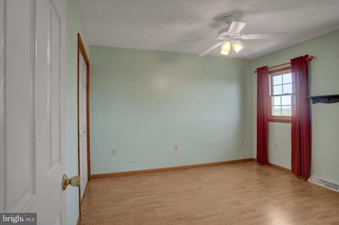123 Enola Road photo 30
