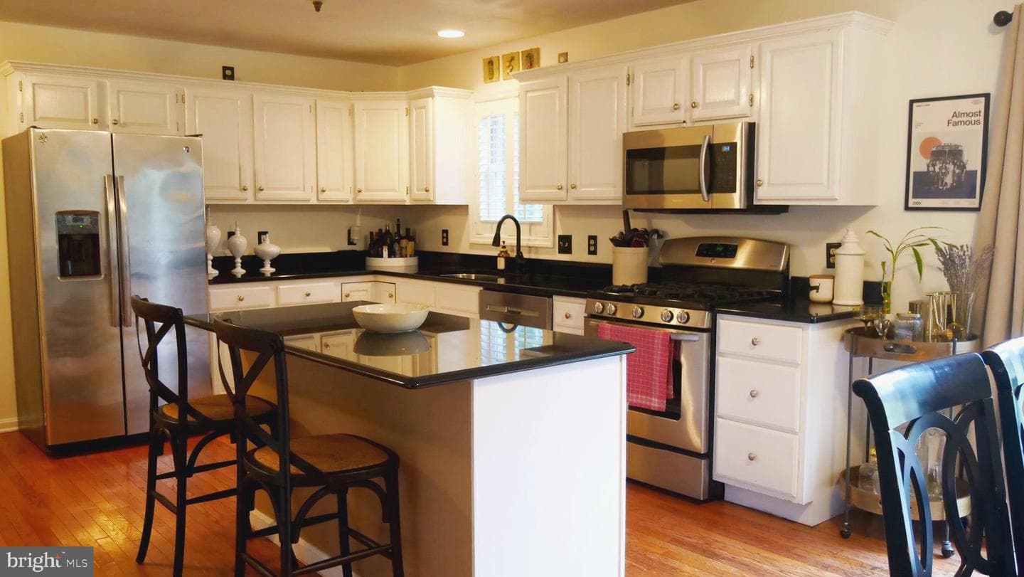 113 Woodview Drive photo 6