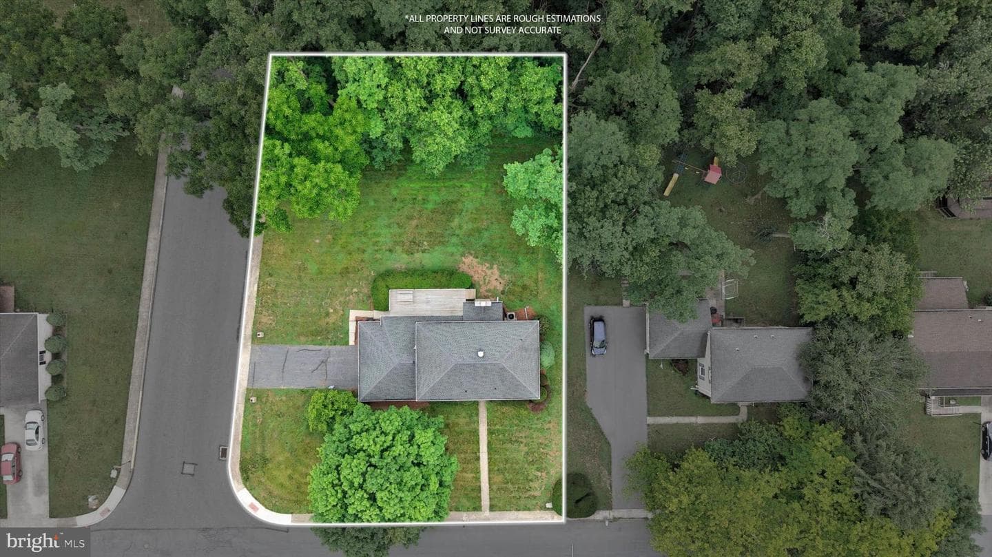 300 Acre Drive photo 37