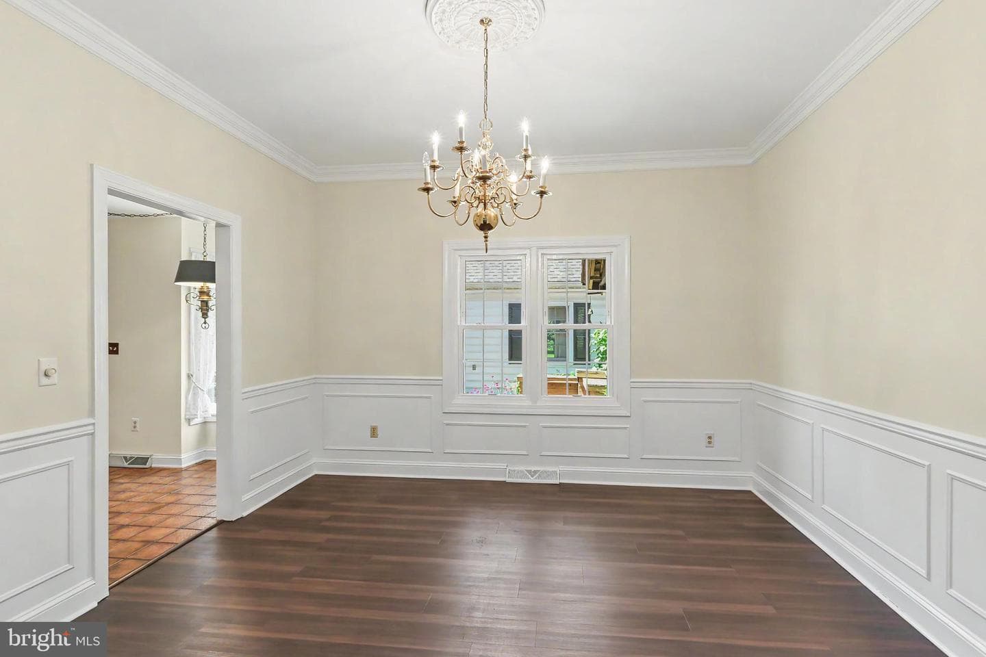 210 Allendale Road photo 10