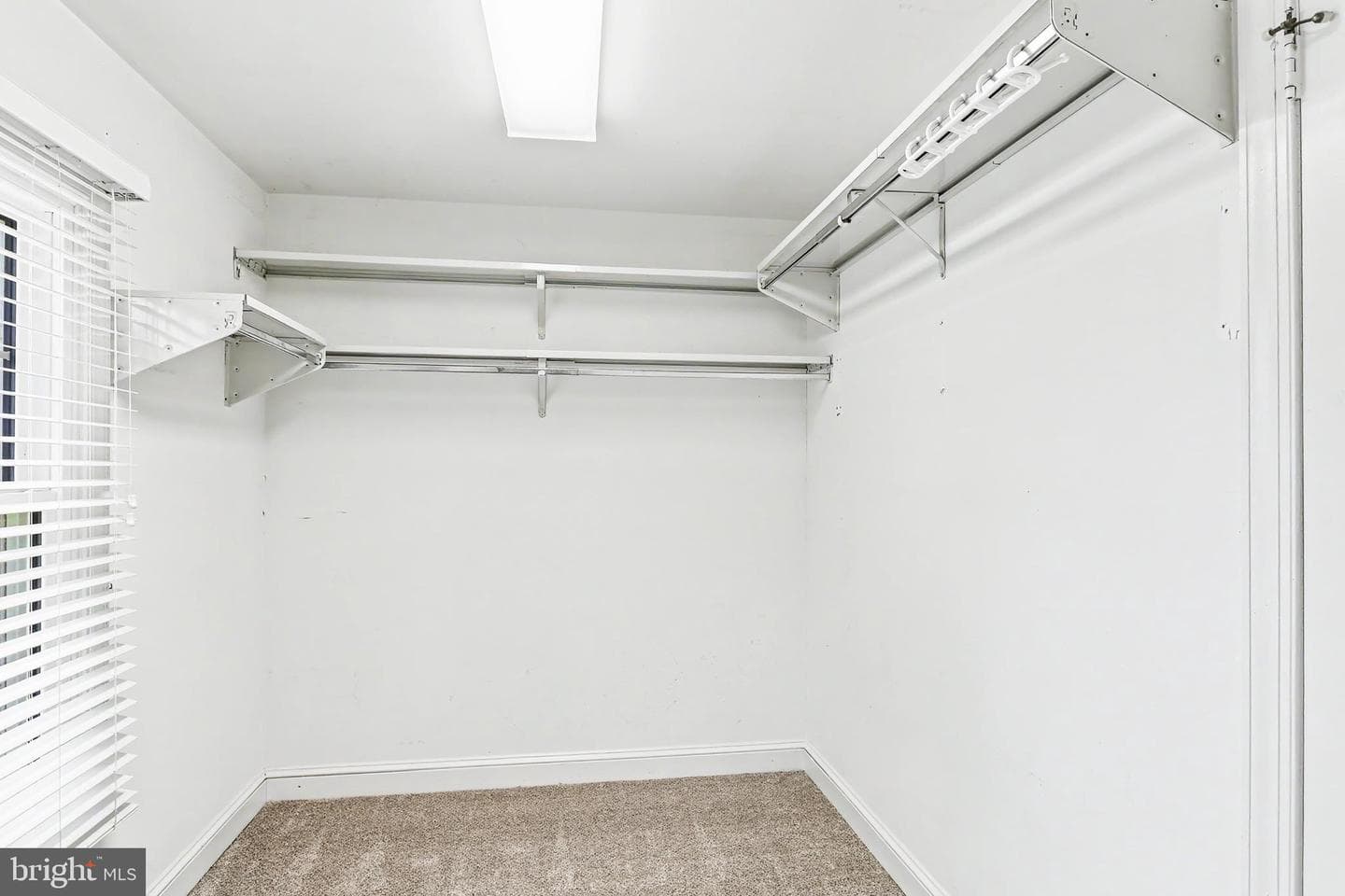 210 Allendale Road photo 23