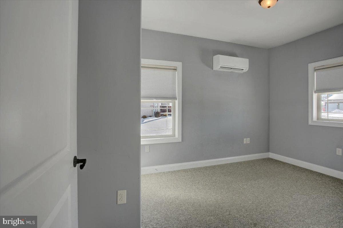 702 Southwood Drive photo 10