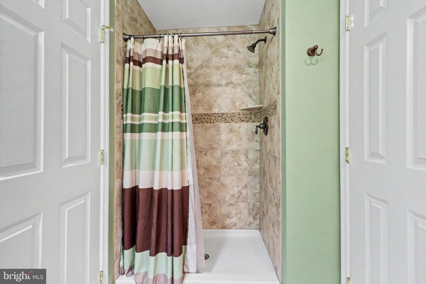 103 Balfour Drive photo 43
