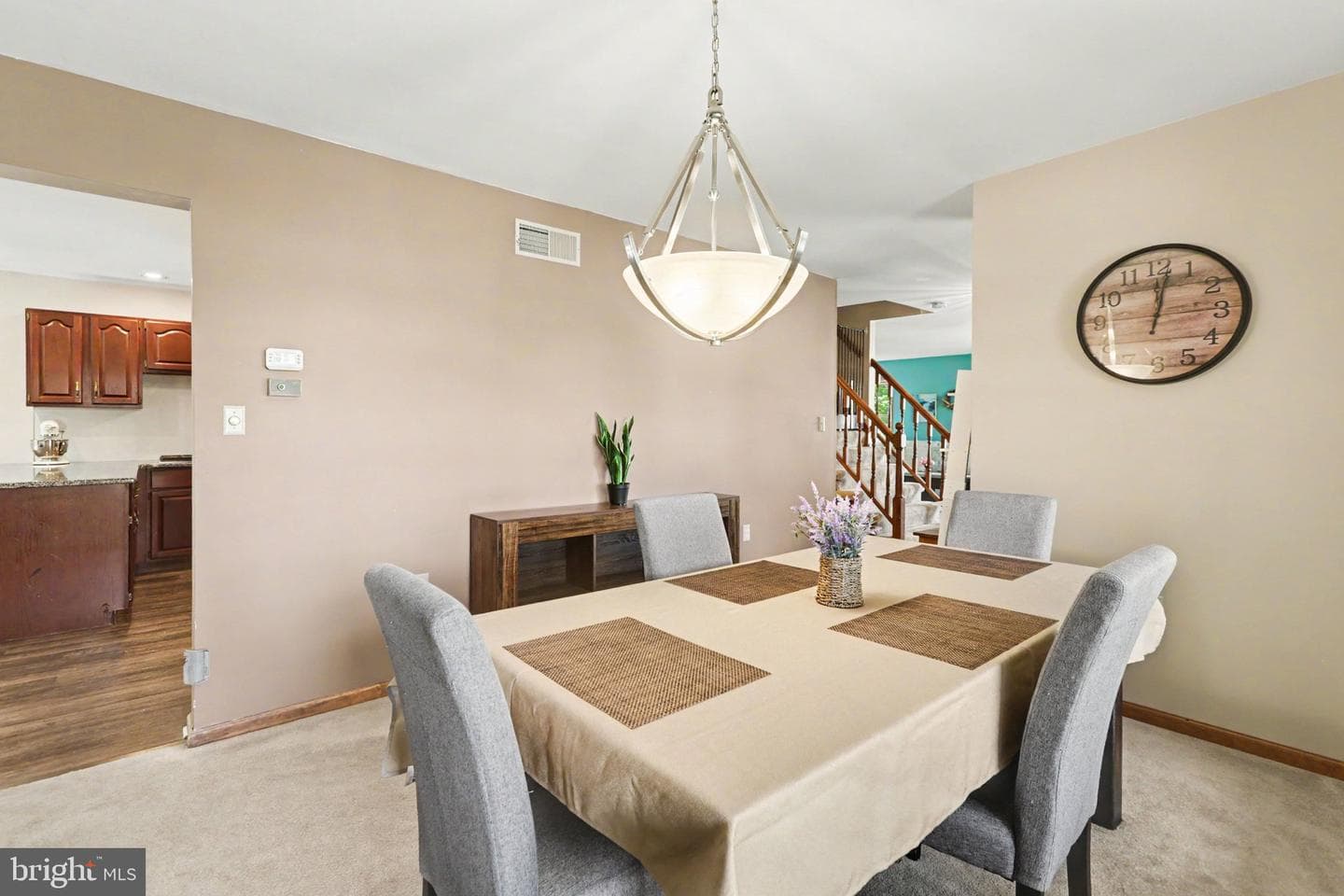 17 Victoria Way photo 16