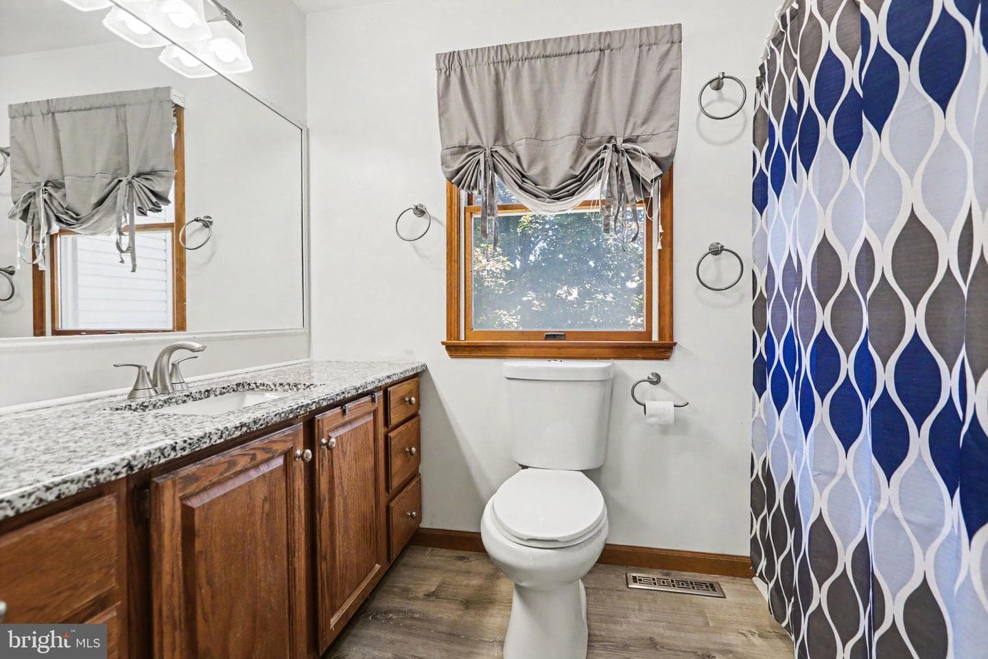 17 Victoria Way photo 25