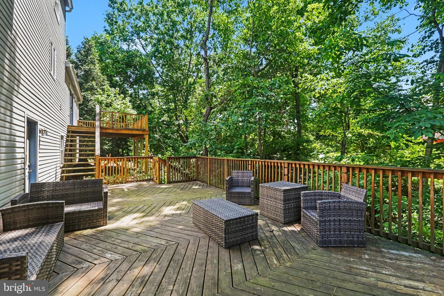 17 Victoria Way photo 37