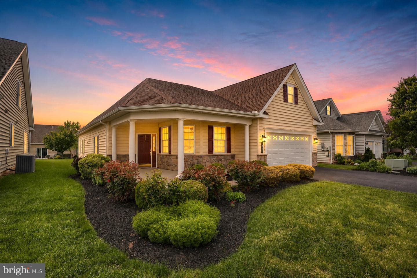 86 Presidents Drive, Mechanicsburg