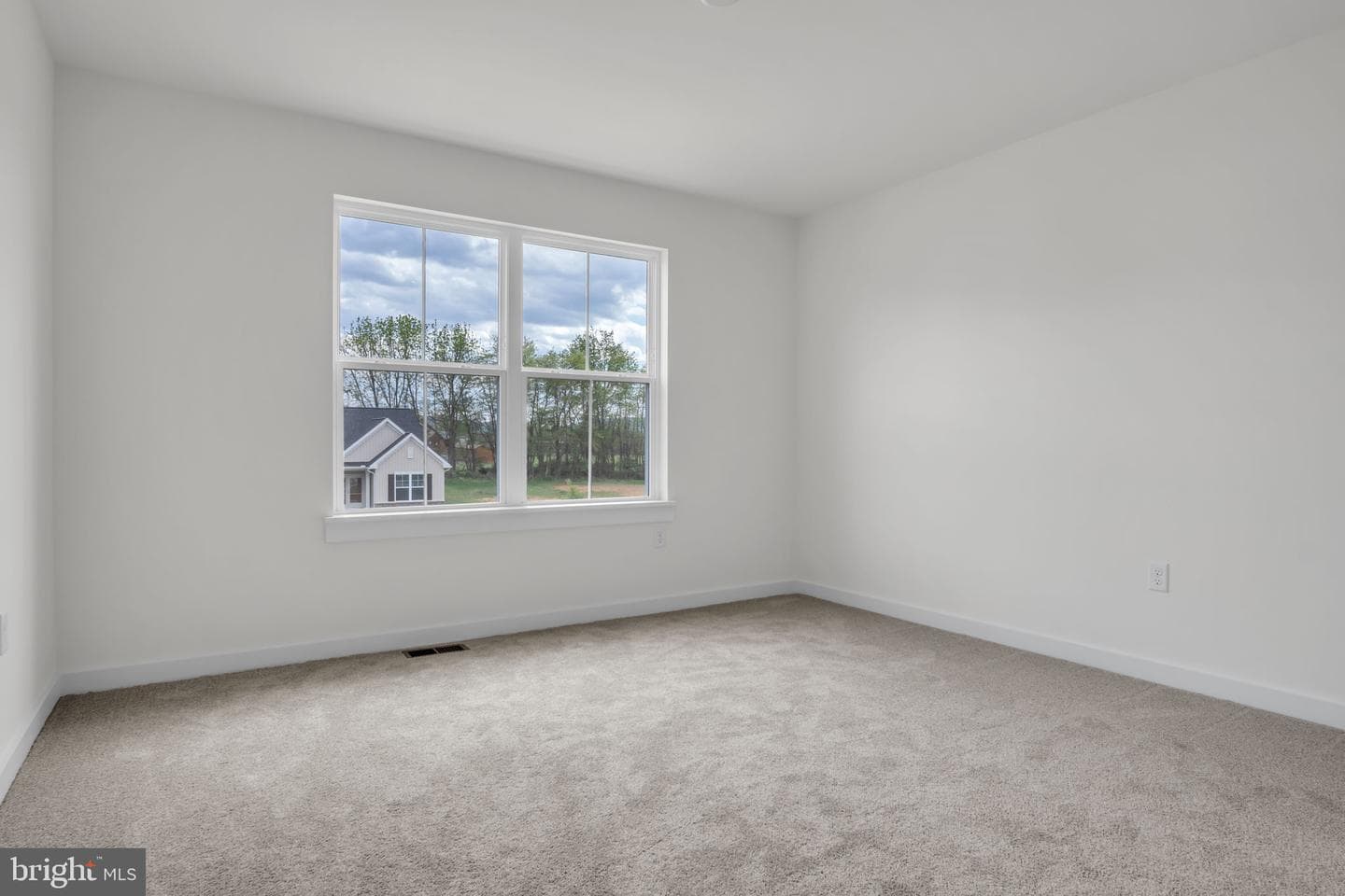 139 Berkshire Drive photo 16
