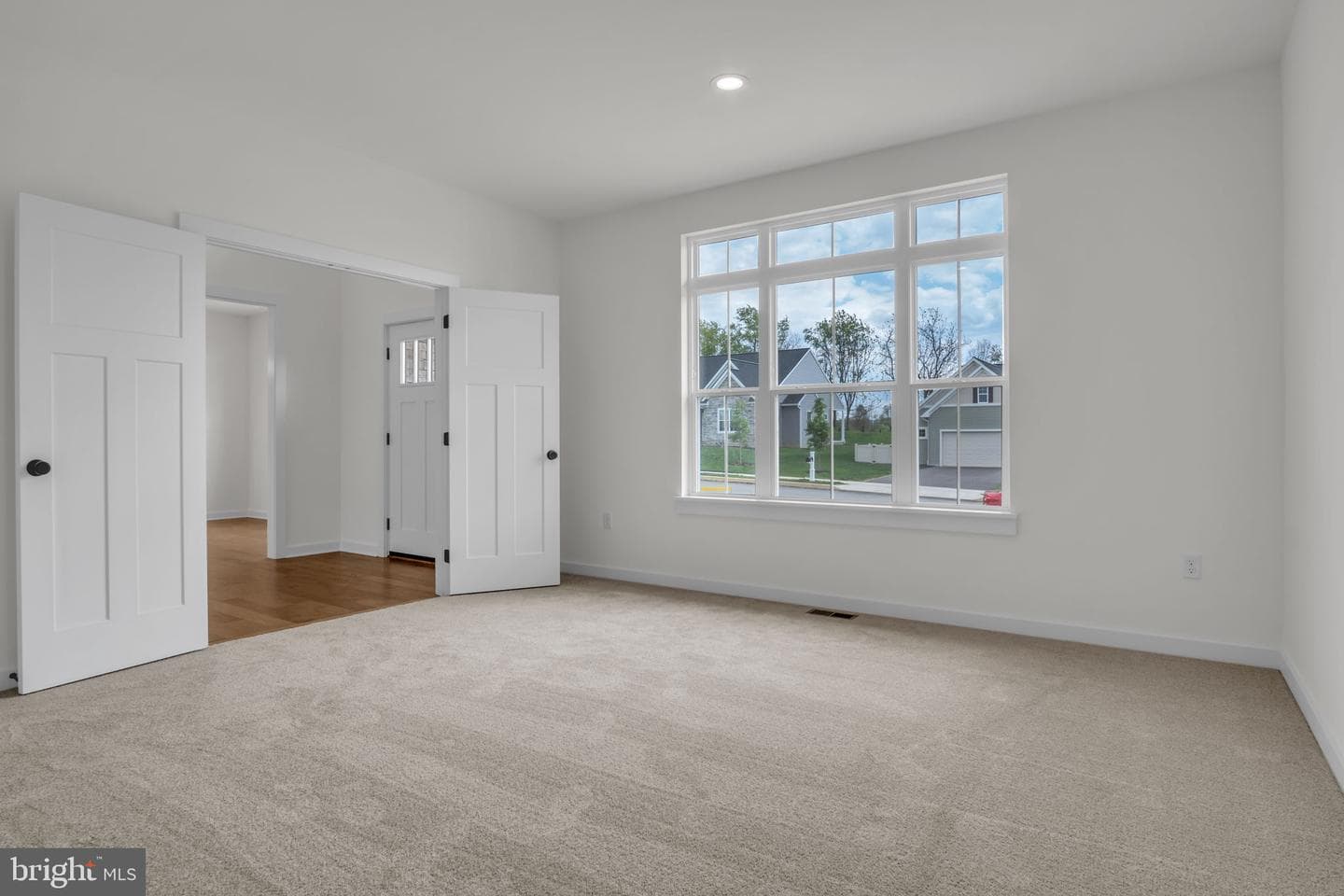 139 Berkshire Drive photo 6
