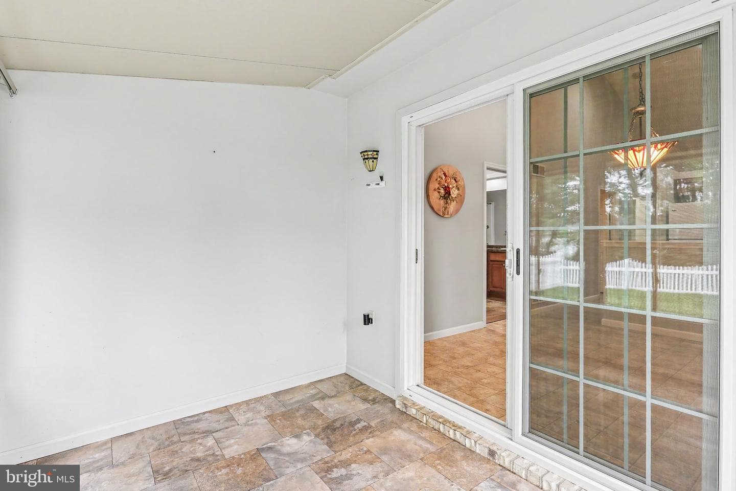 92 Keswick Drive photo 26