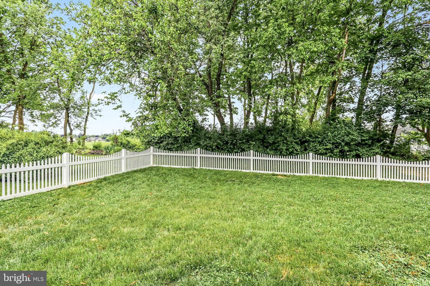 92 Keswick Drive photo 30