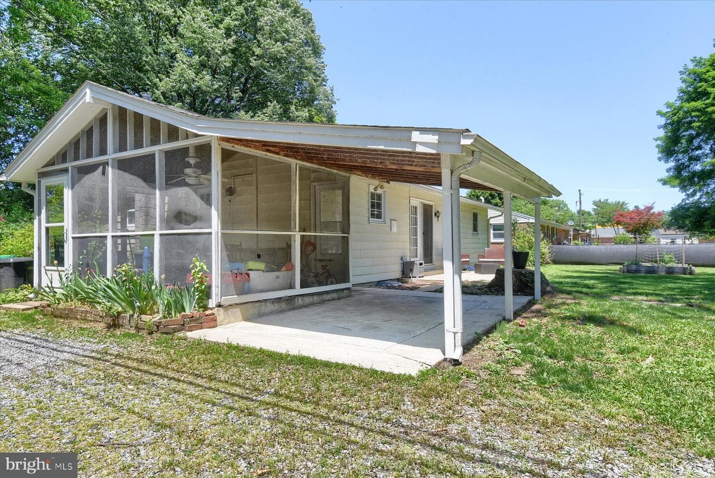 113 S Orange Street photo 21