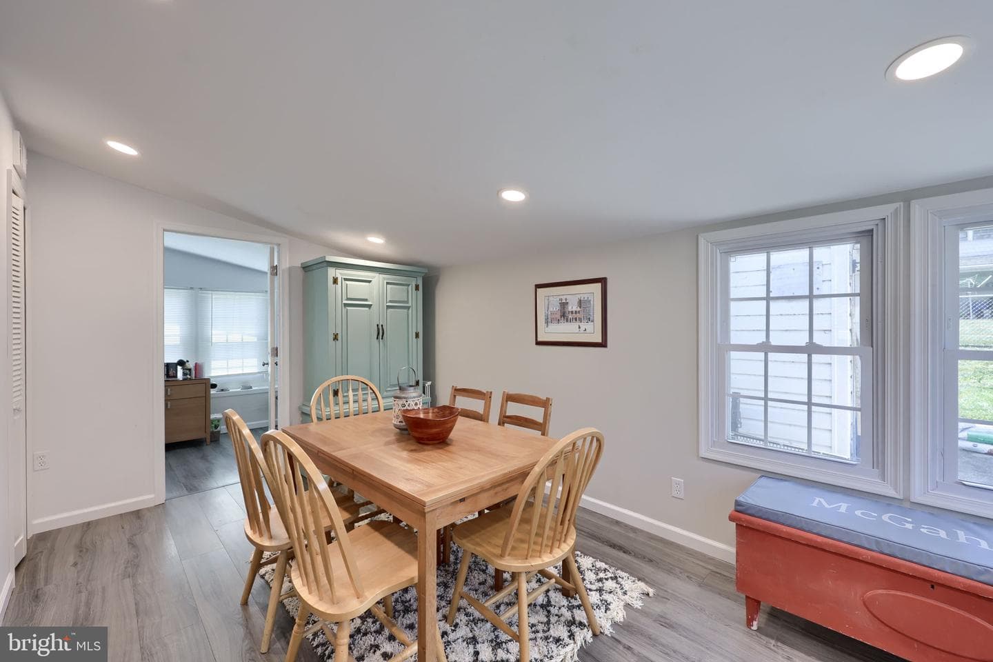 1012 Allen Street photo 4