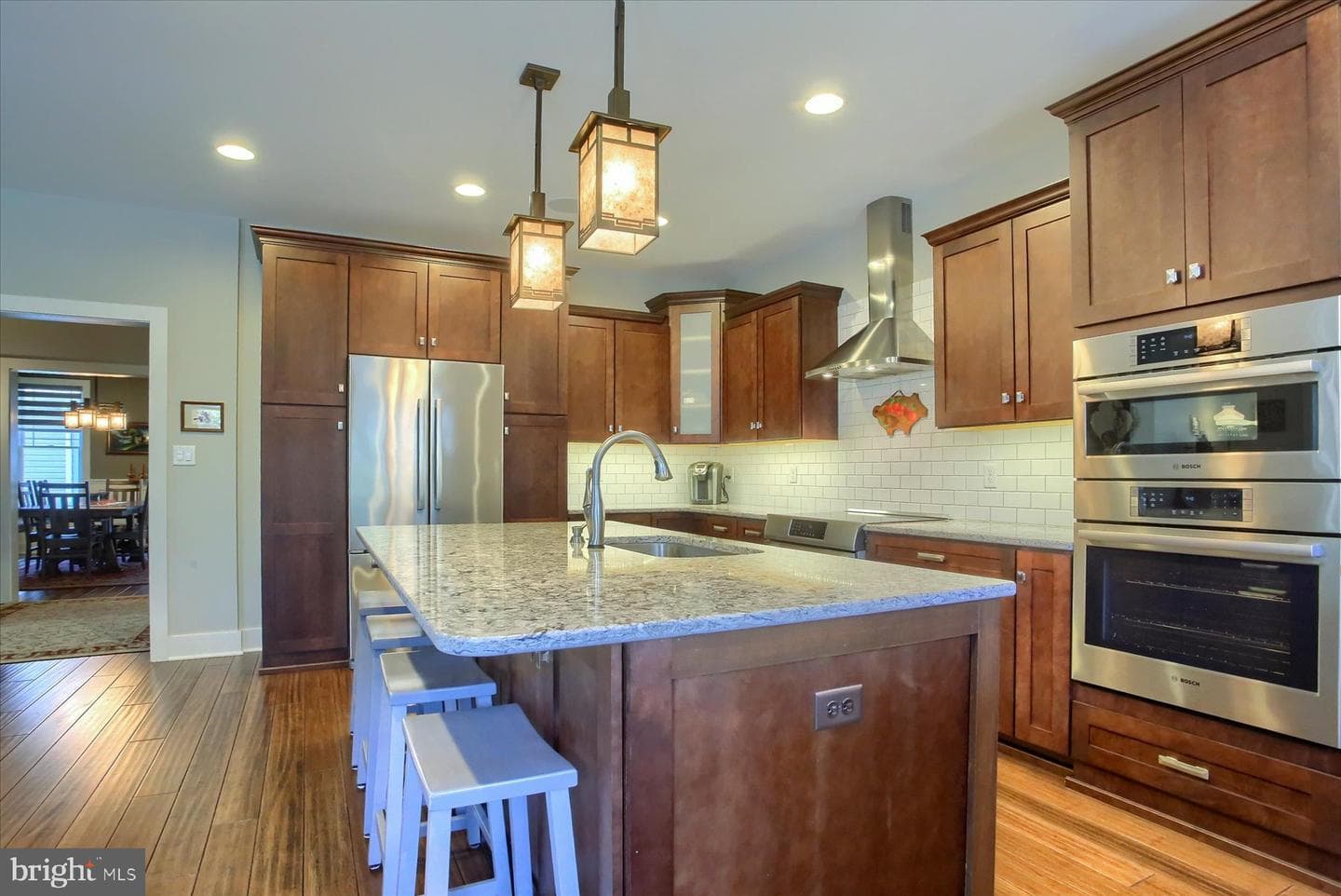 221 Wilson Street photo 23