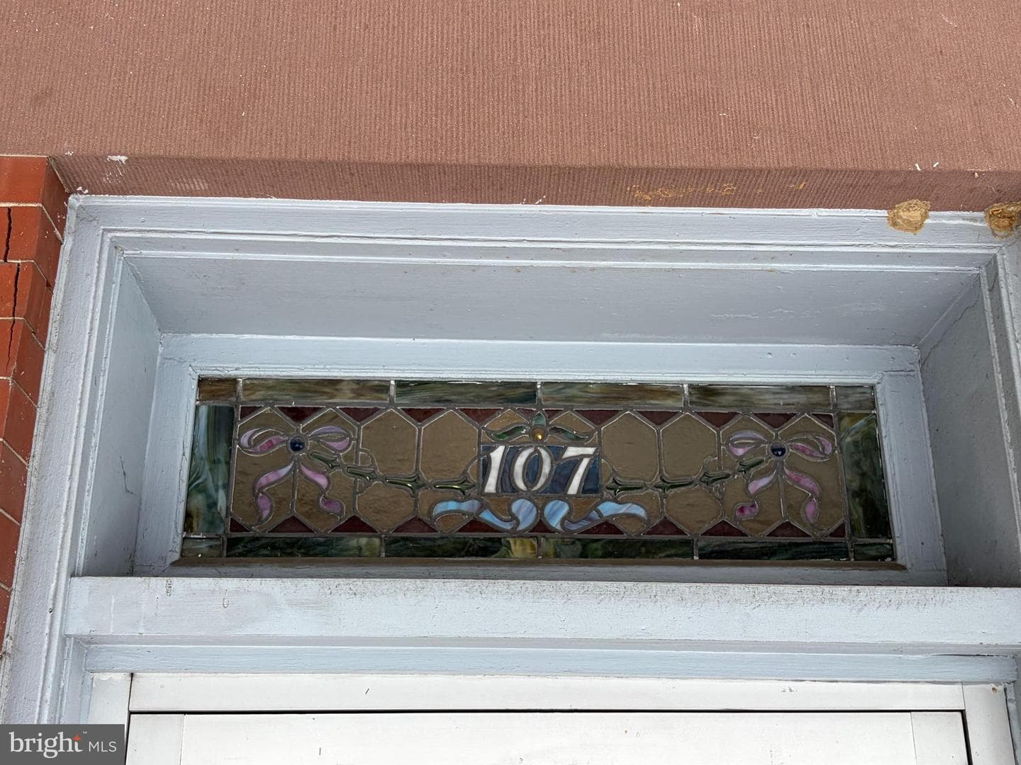 107 E Main Street photo 7