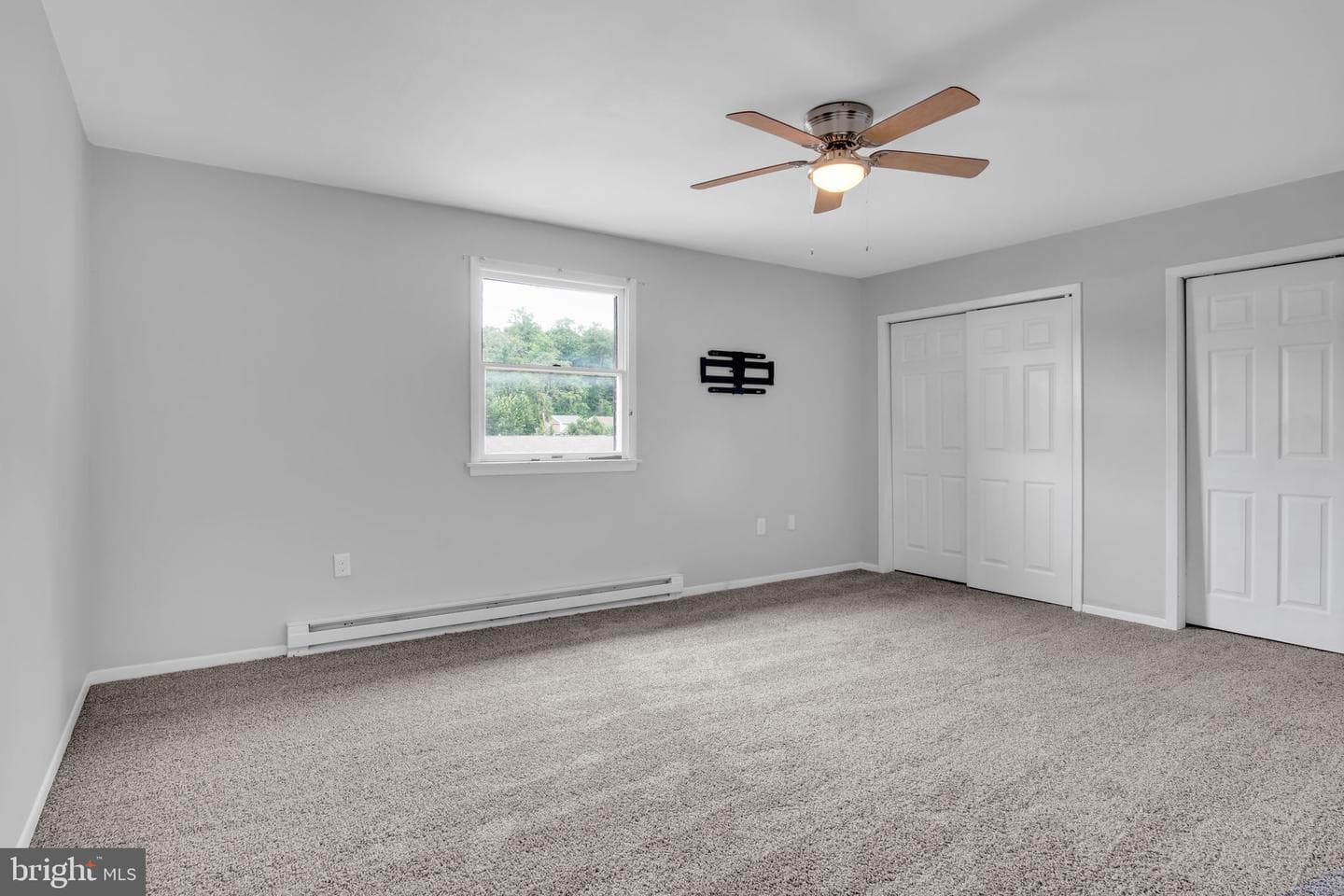 80 Queen Avenue photo 14