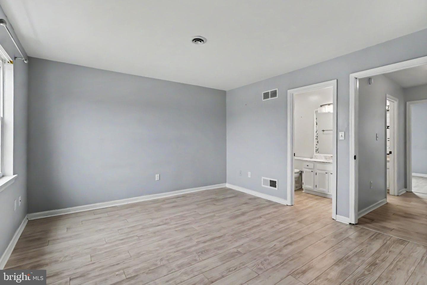 819 Old Silver Spring Road photo 11