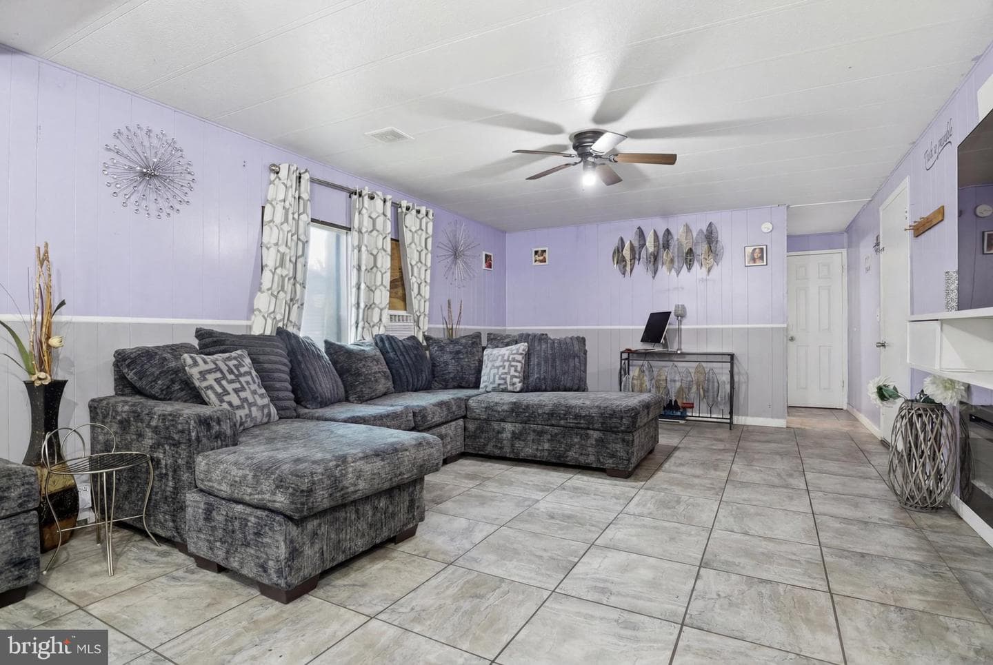 82 Malibu Boulevard photo 6