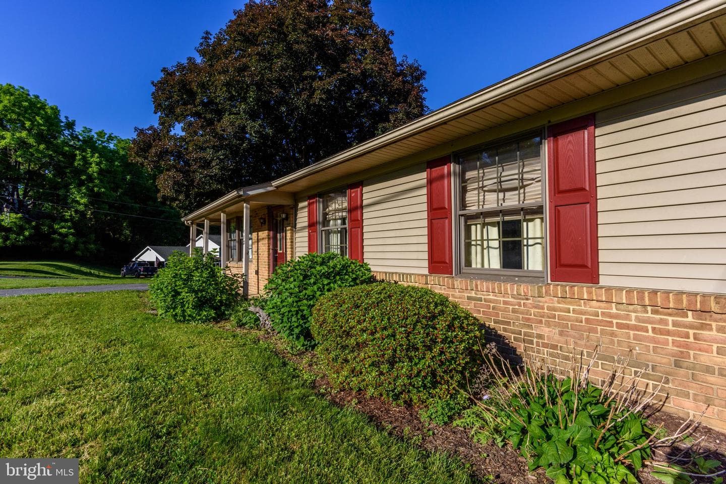 112 Stoner Drive photo 10