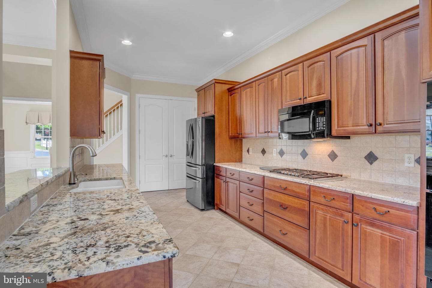 427 Carmella Drive photo 11
