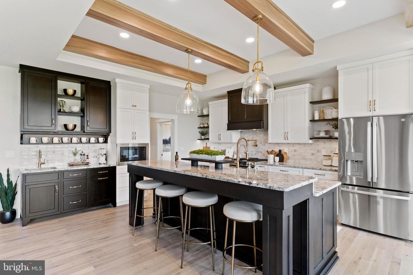 1006 Stonehill Ln photo 9
