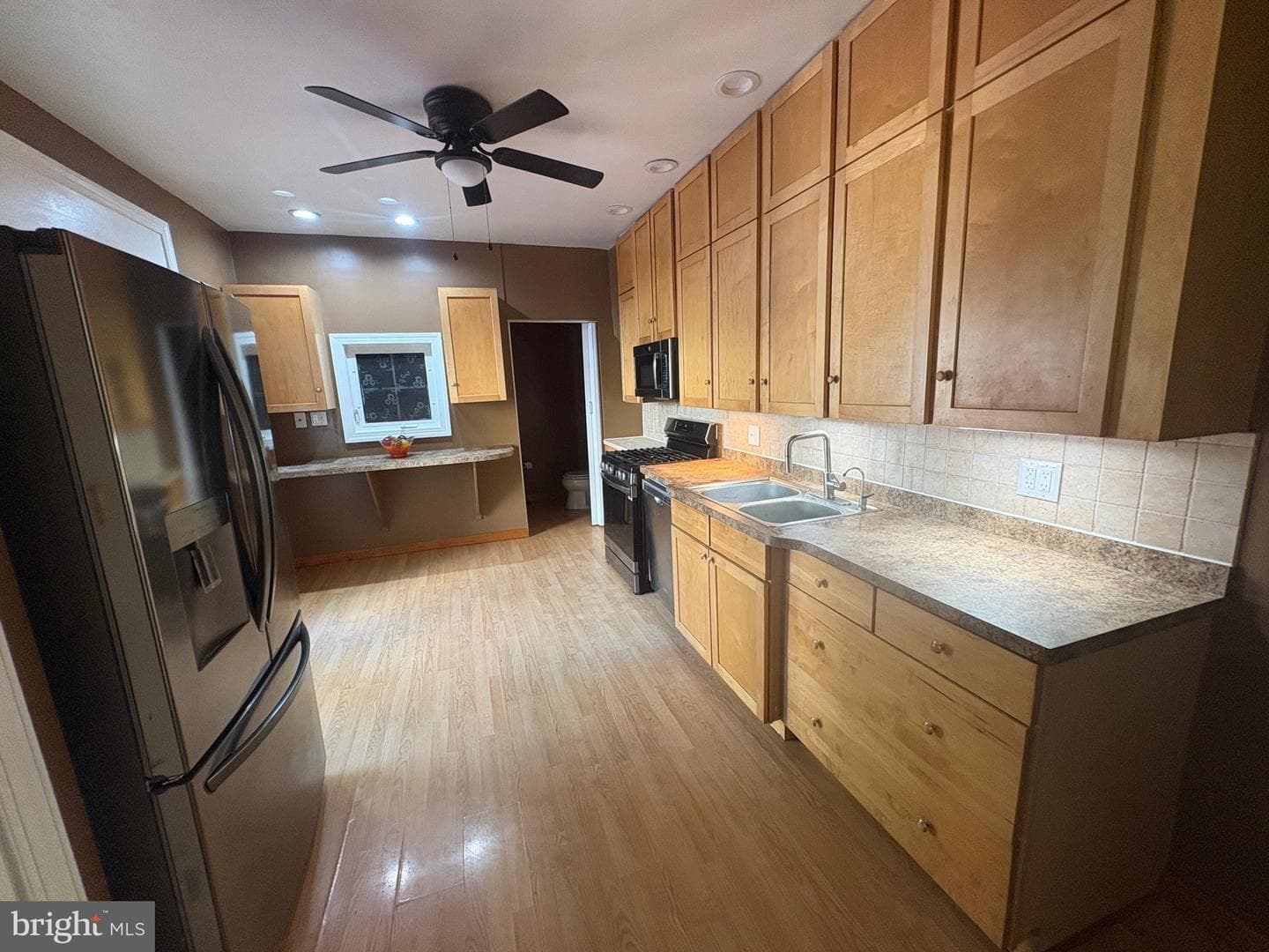 2617 Market Street photo 5