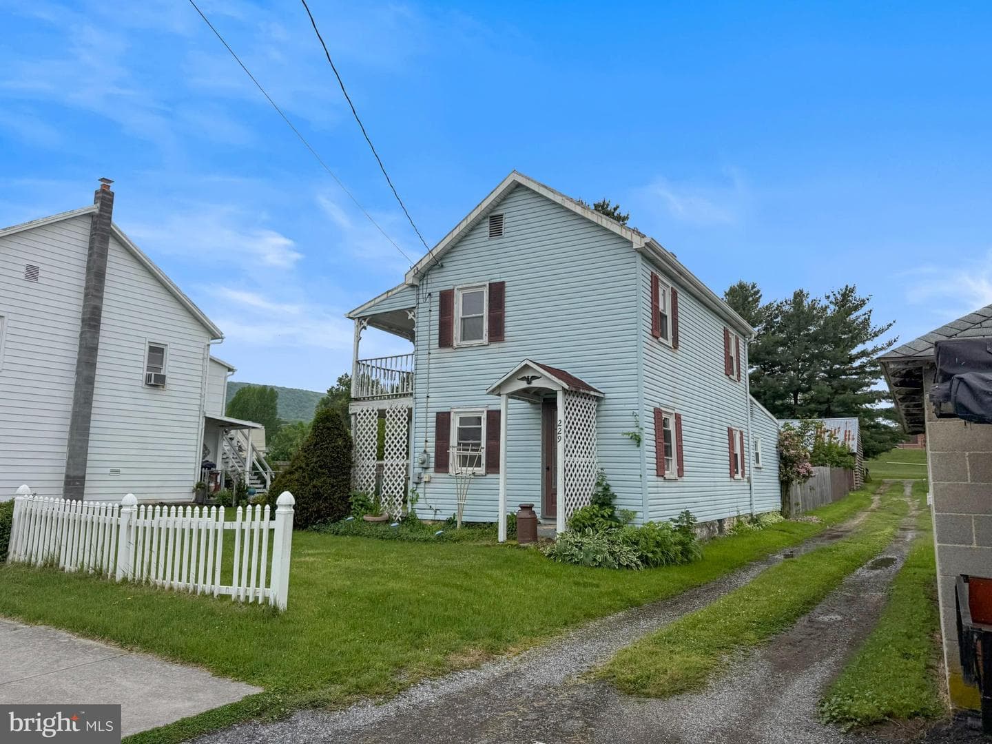 229 Chestnut Street photo 15