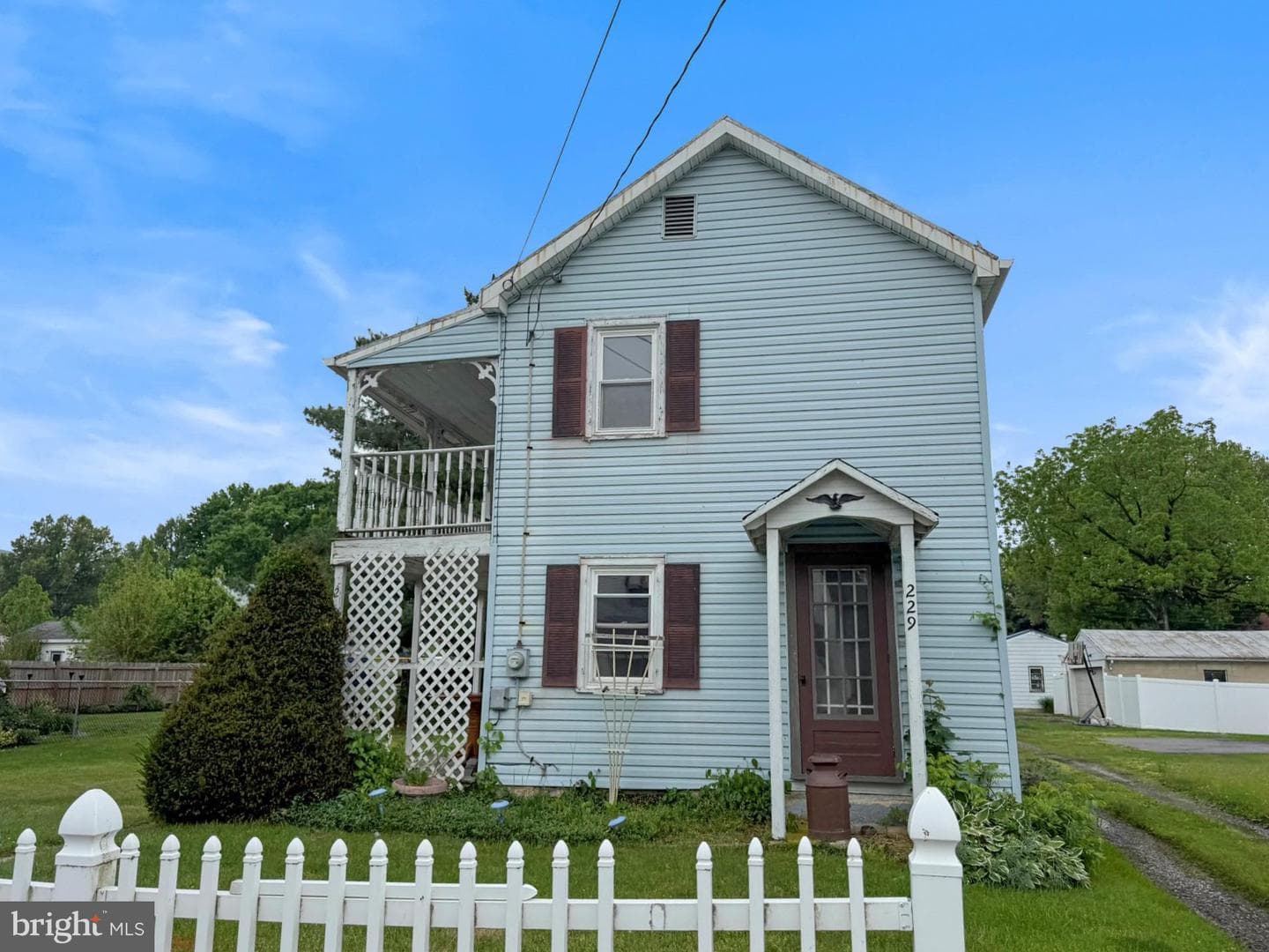 229 Chestnut Street photo 16