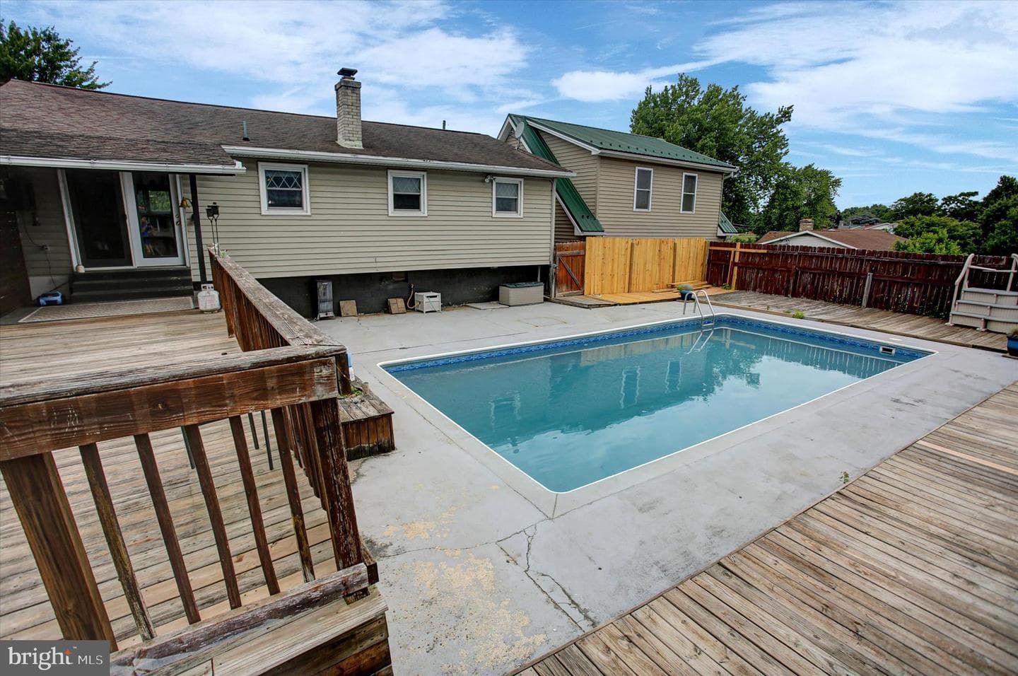 108 Willow Drive photo 52