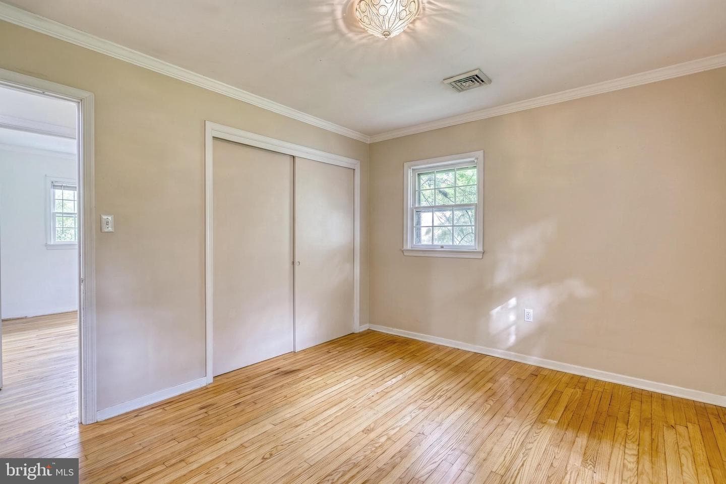861 W Foxcroft Drive photo 24