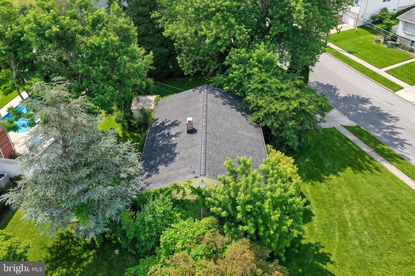 861 W Foxcroft Drive photo 37