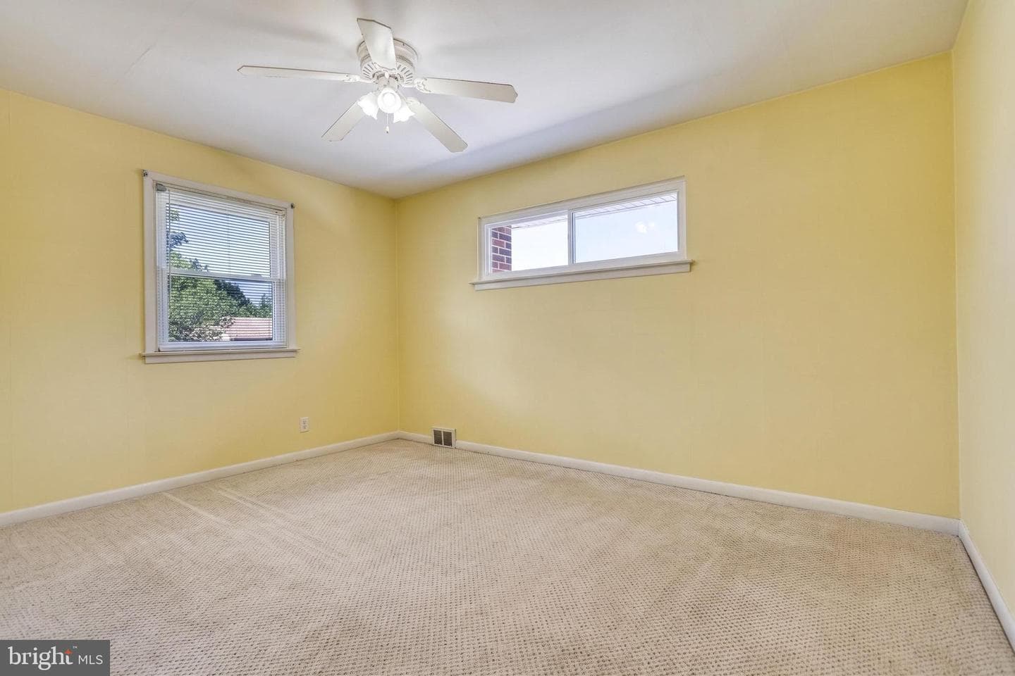 148 Henry Road photo 23