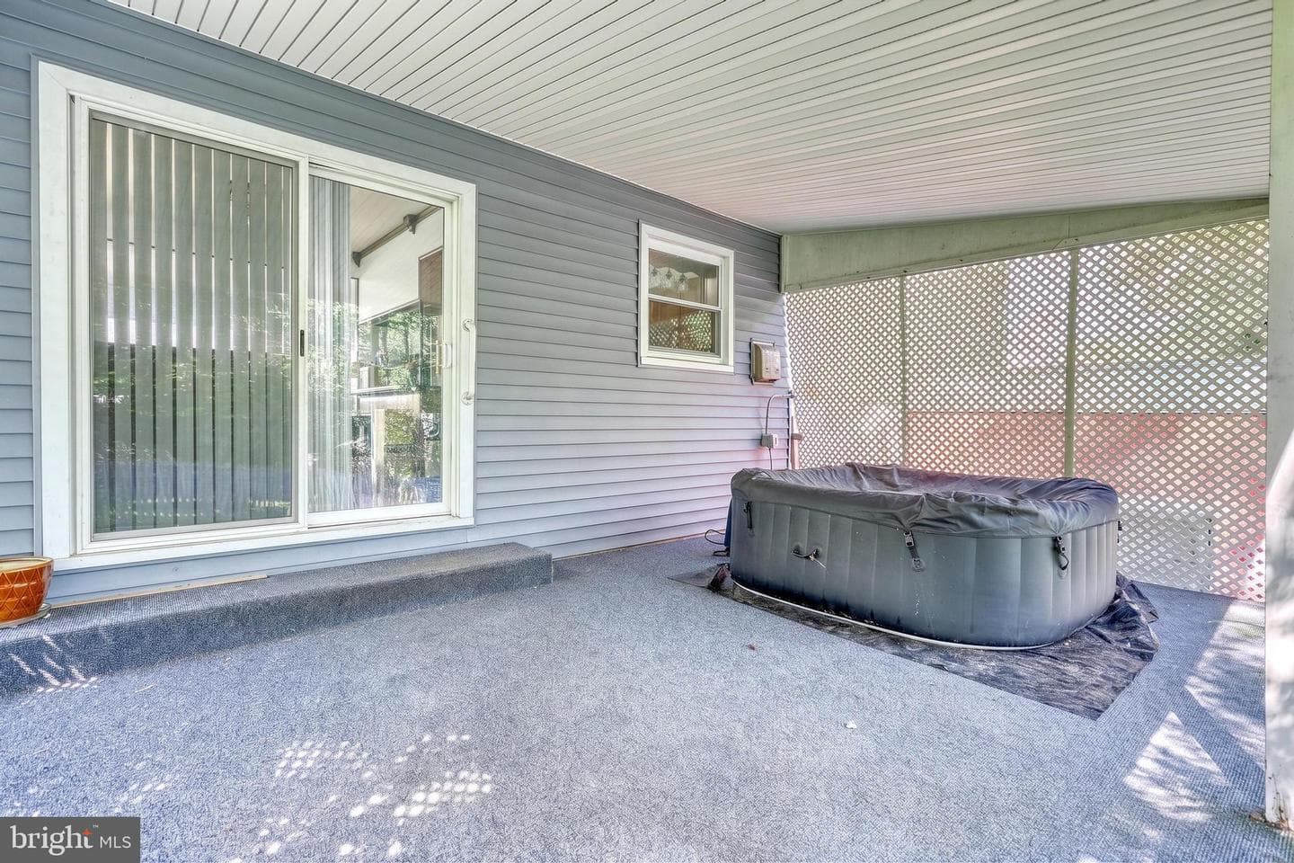 148 Henry Road photo 33