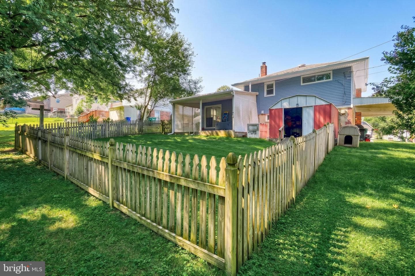 148 Henry Road photo 36