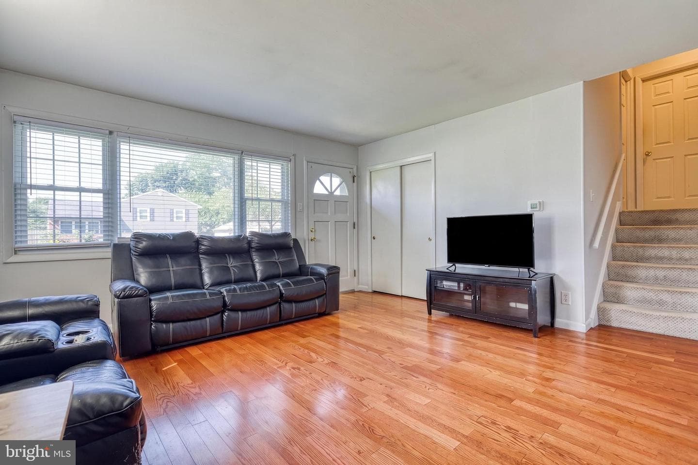 148 Henry Road photo 5