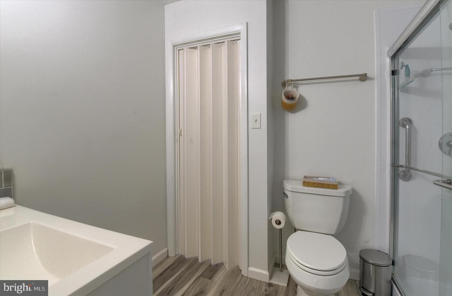 69 Drexel Place photo 17