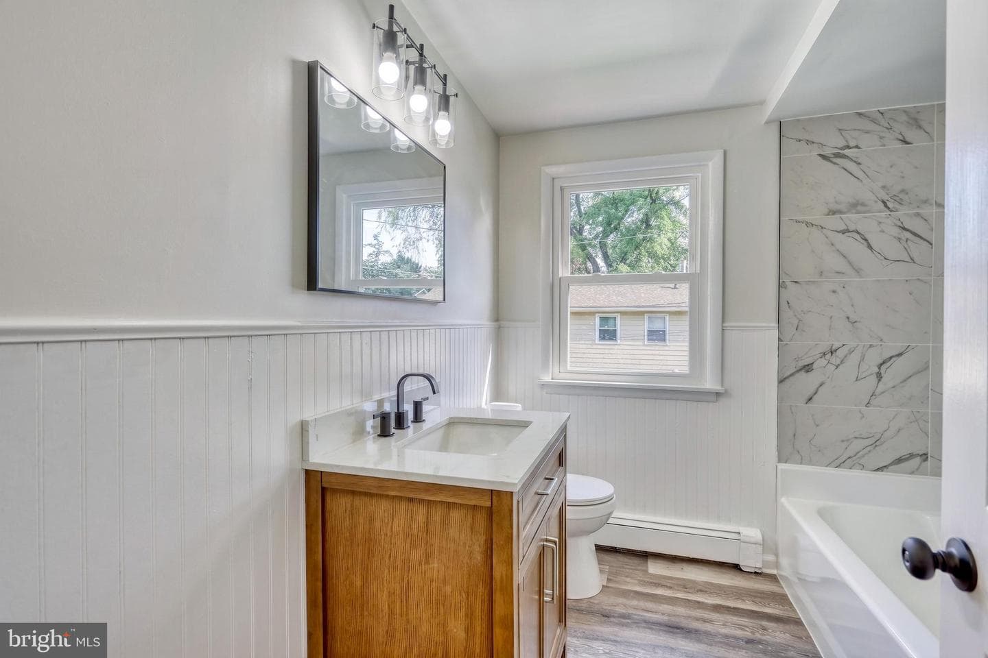 370 Beverly Road photo 45