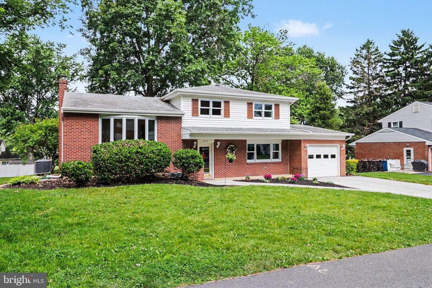 412 Allegheny Drive, Mechanicsburg