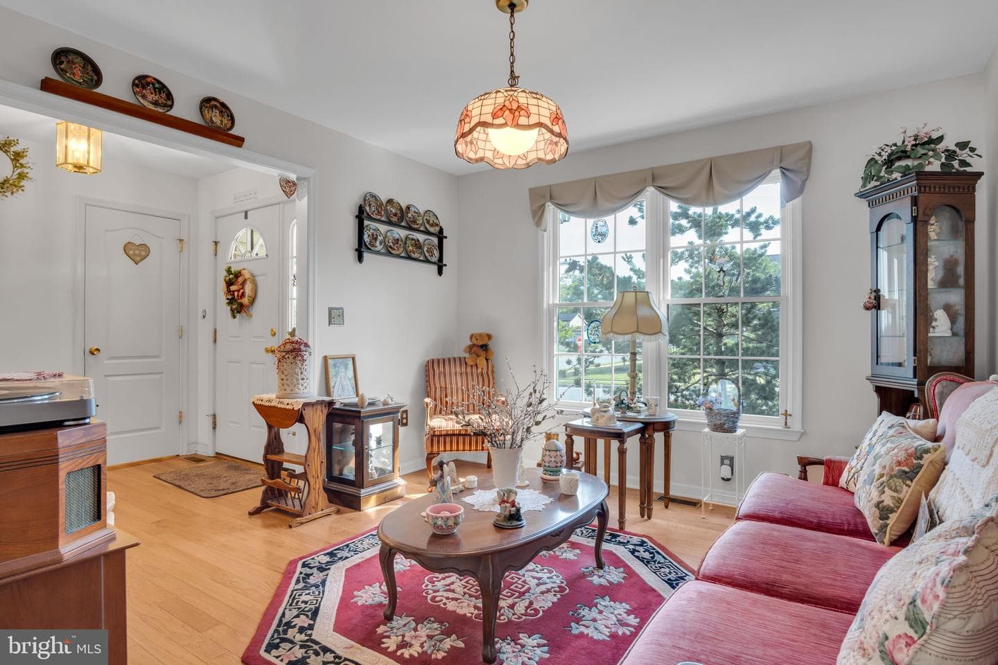 7 Larch Lane photo 5