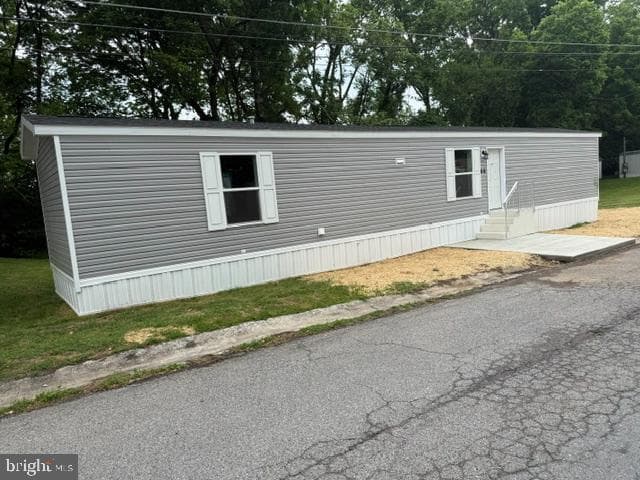 1 Garden Parkway #64, Carlisle