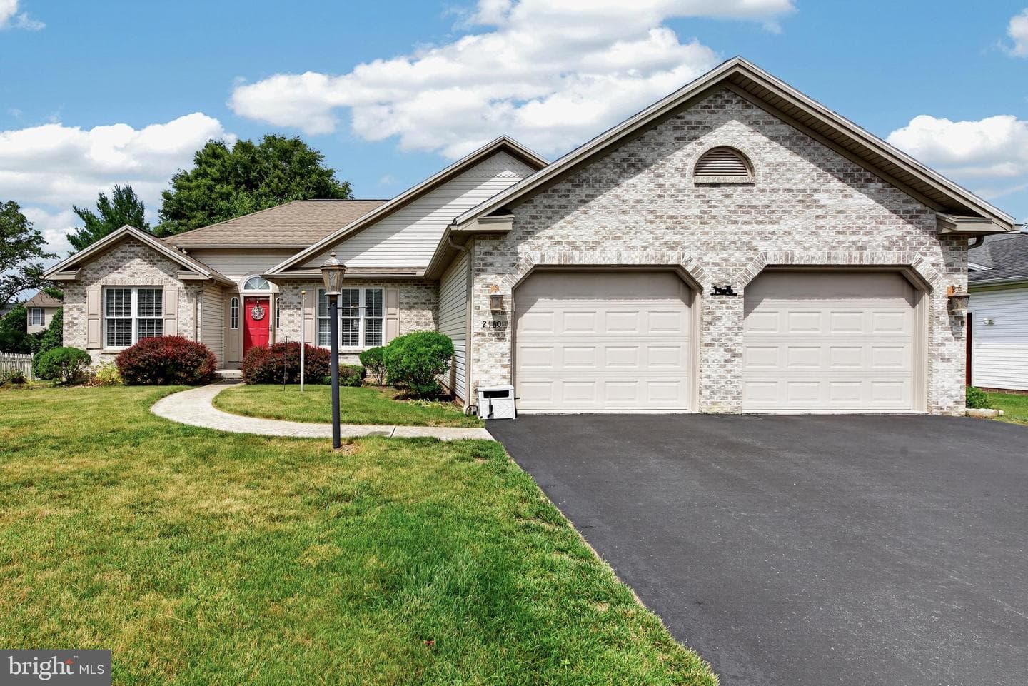 2160 Merrimac Avenue, Mechanicsburg