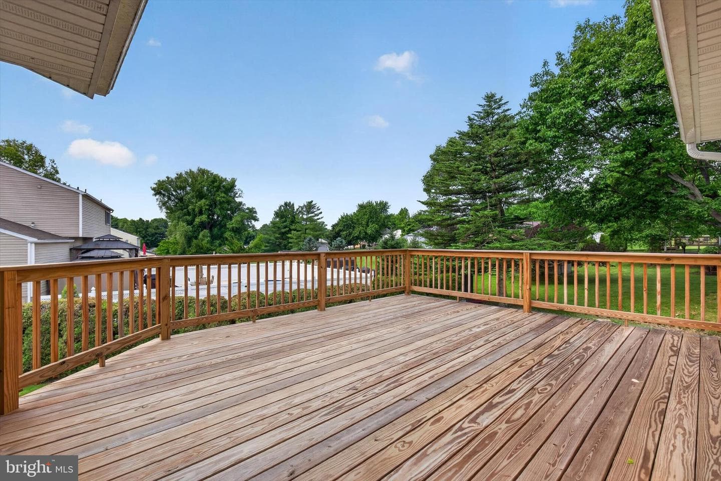807 Lancelot Avenue photo 21