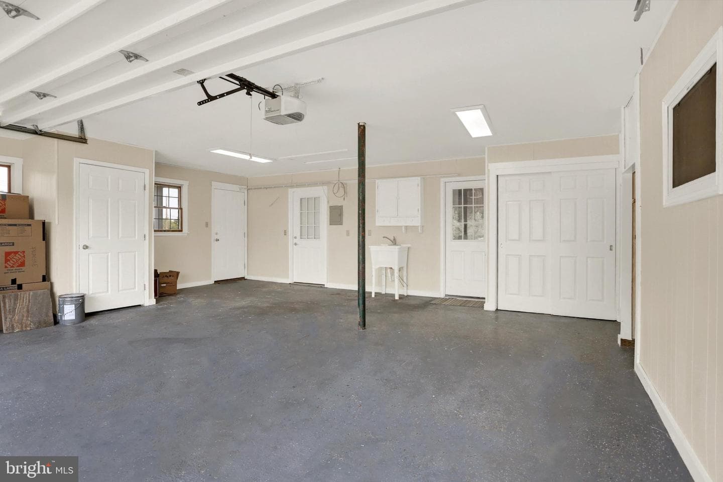 235 Ridge Hill photo 43