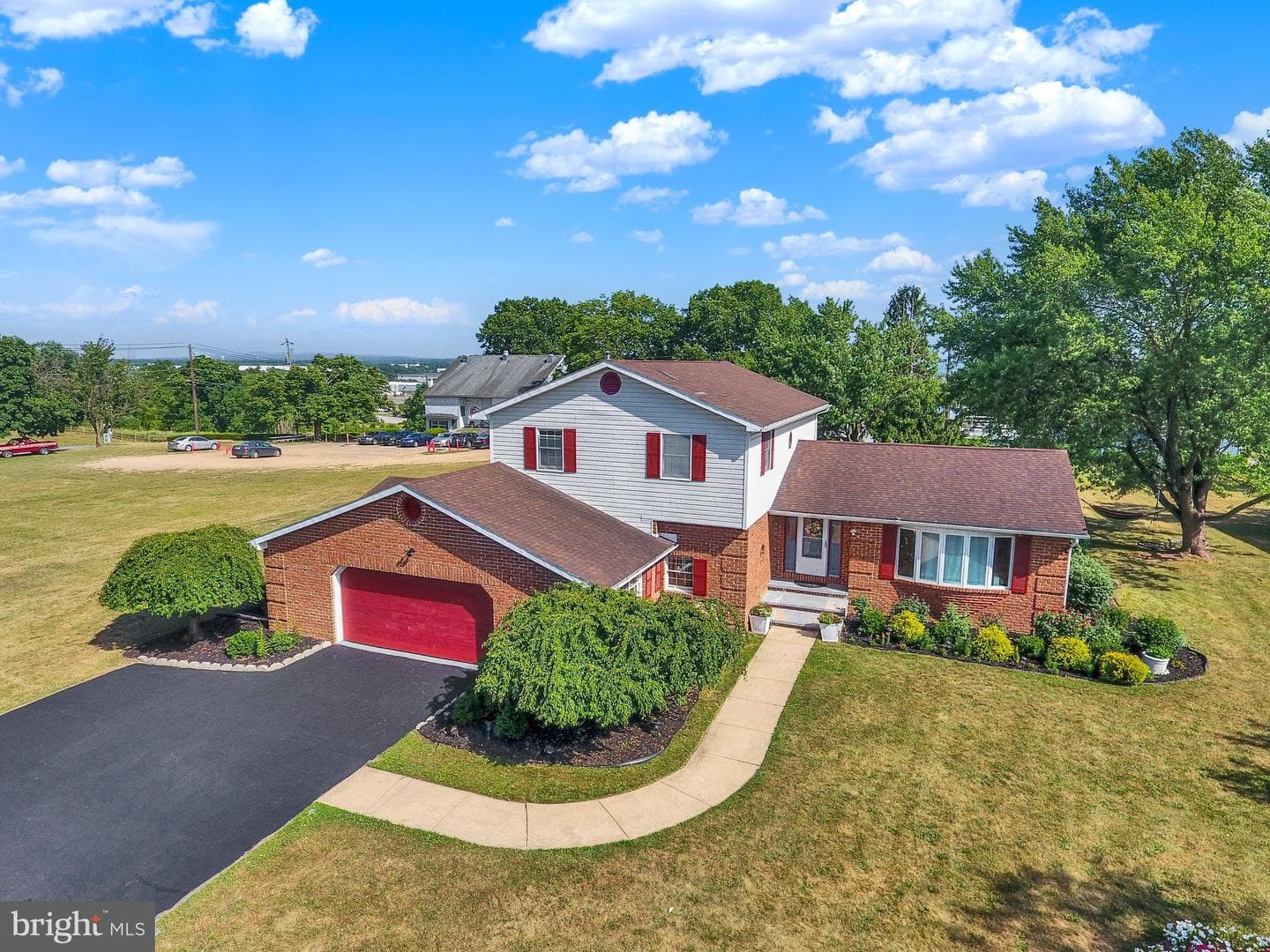 235 Ridge Hill photo 53
